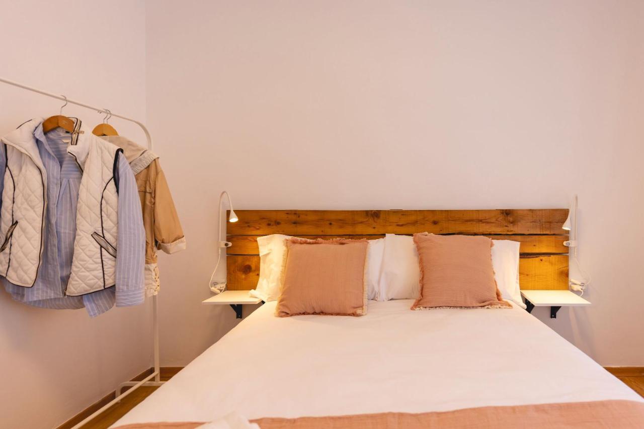 Bravissimo El Lleo, Bright 4-Bedroom Apartment Gerona Buitenkant foto