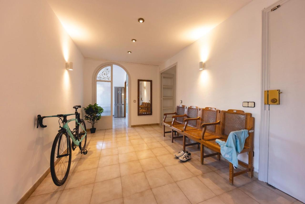 Bravissimo El Lleo, Bright 4-Bedroom Apartment Gerona Buitenkant foto