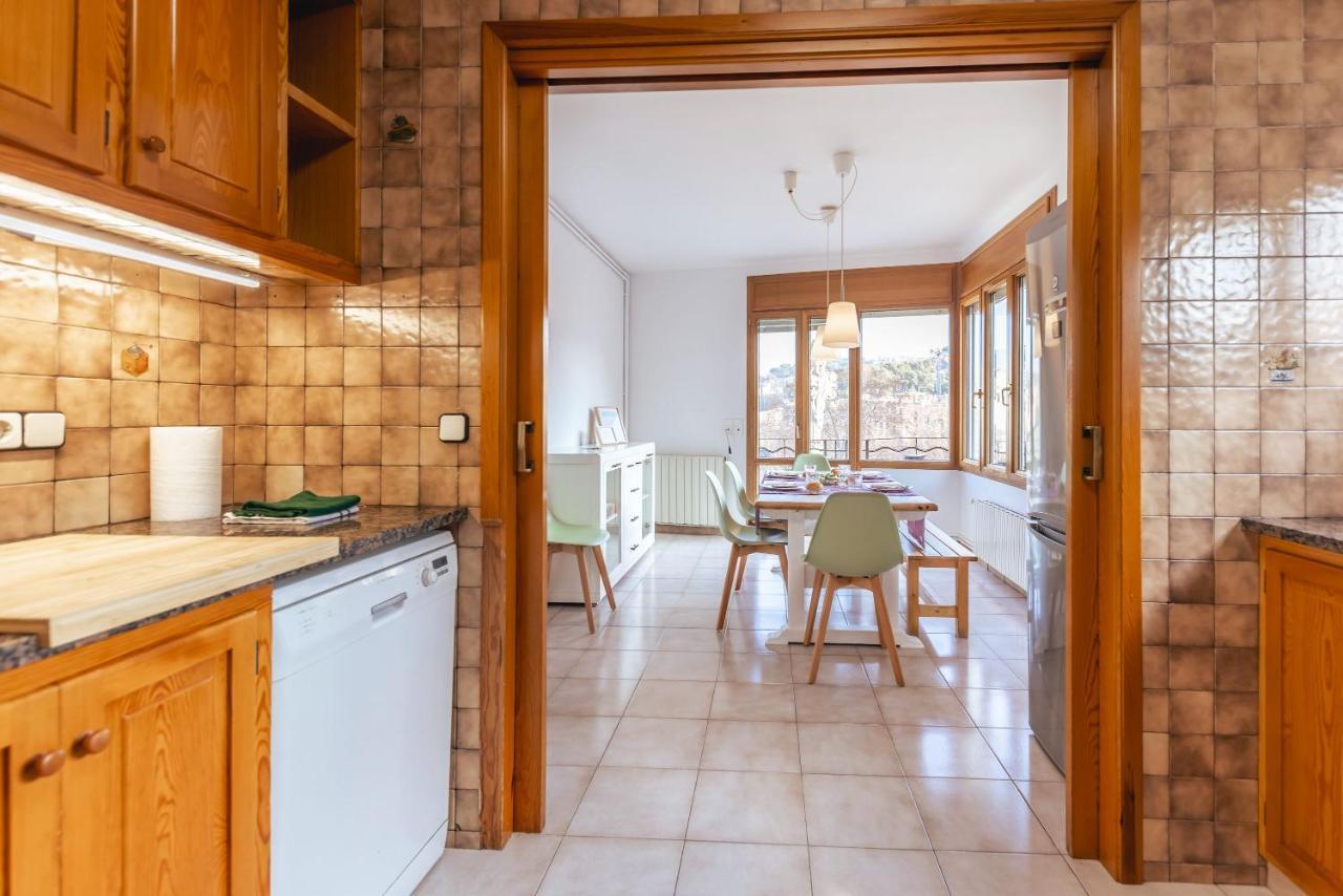 Bravissimo El Lleo, Bright 4-Bedroom Apartment Gerona Buitenkant foto