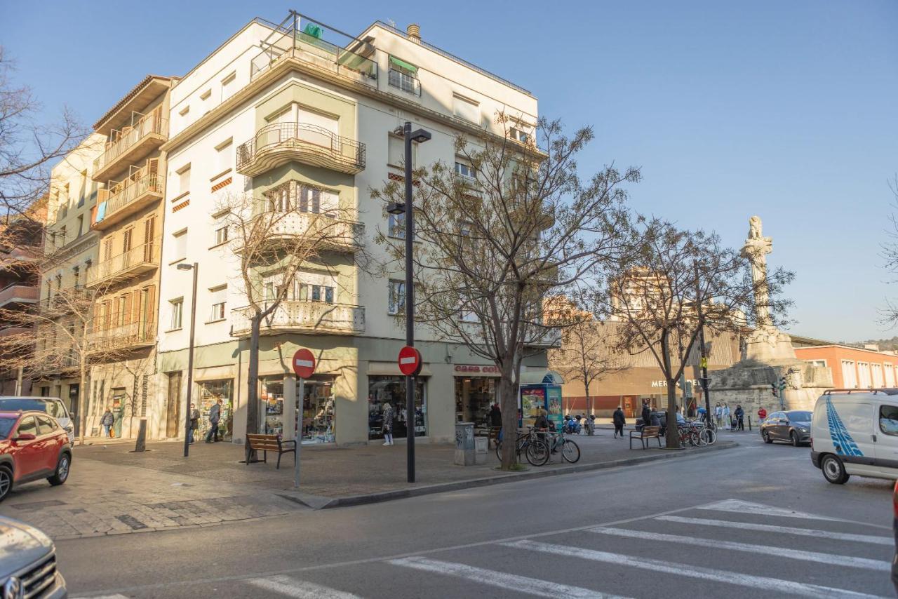 Bravissimo El Lleo, Bright 4-Bedroom Apartment Gerona Buitenkant foto